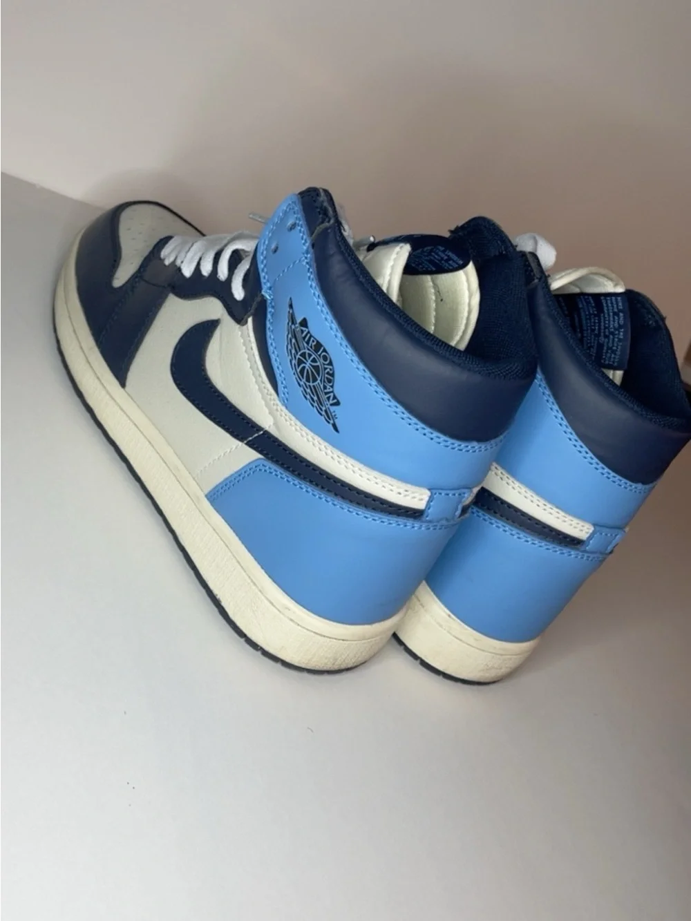 Nike Air Jordan 1 Mid UNC Blue Navy White Men’s Size 9.5